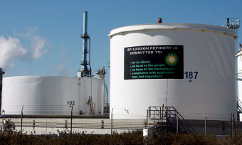 Резервуары нефтеперерабатывающей компании Tesoro Corp (TSO)