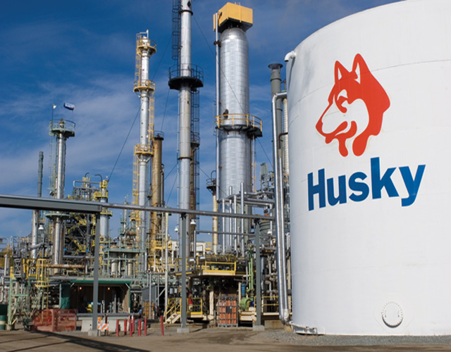 Резервуары для хранения нефти компании Husky Energy